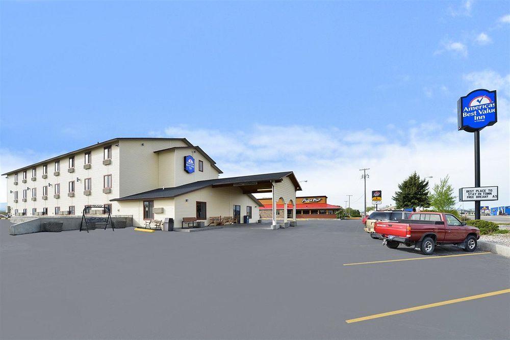 Super 8 By Wyndham Dillon Motel Kültér fotó