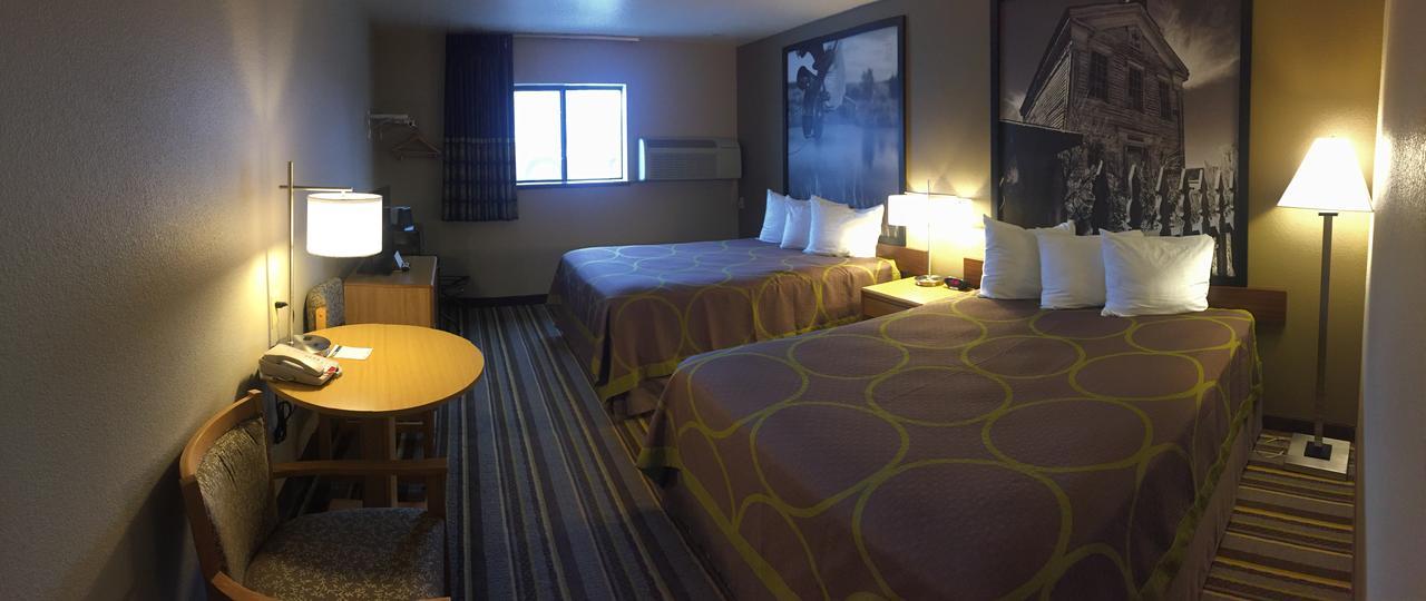 Super 8 By Wyndham Dillon Motel Kültér fotó