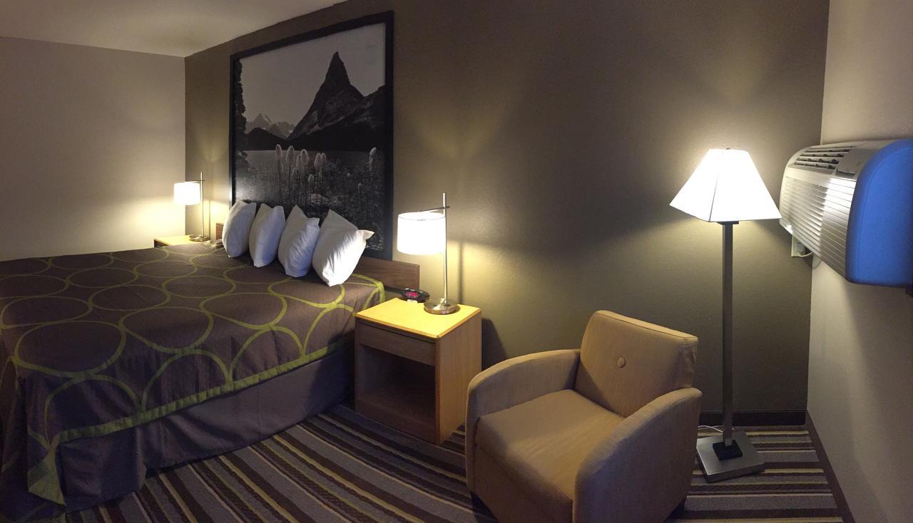 Super 8 By Wyndham Dillon Motel Kültér fotó
